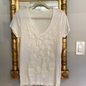 J Crew cream L T-shirt with applied flowers